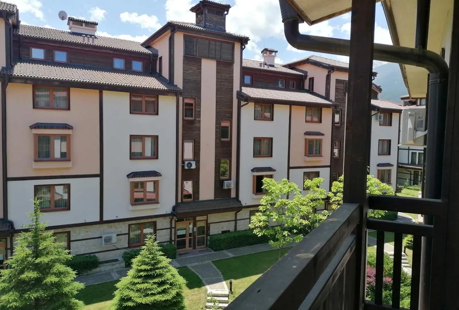 Downtown Apartments Банско