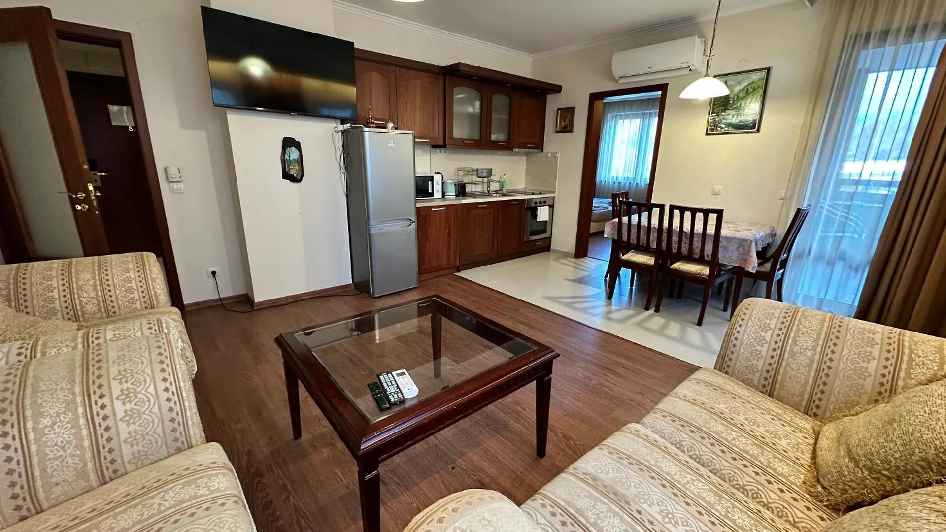 Downtown Apartments Банско Болгария